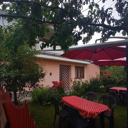 Bed and Breakfast Casa La Agapia Exterior foto