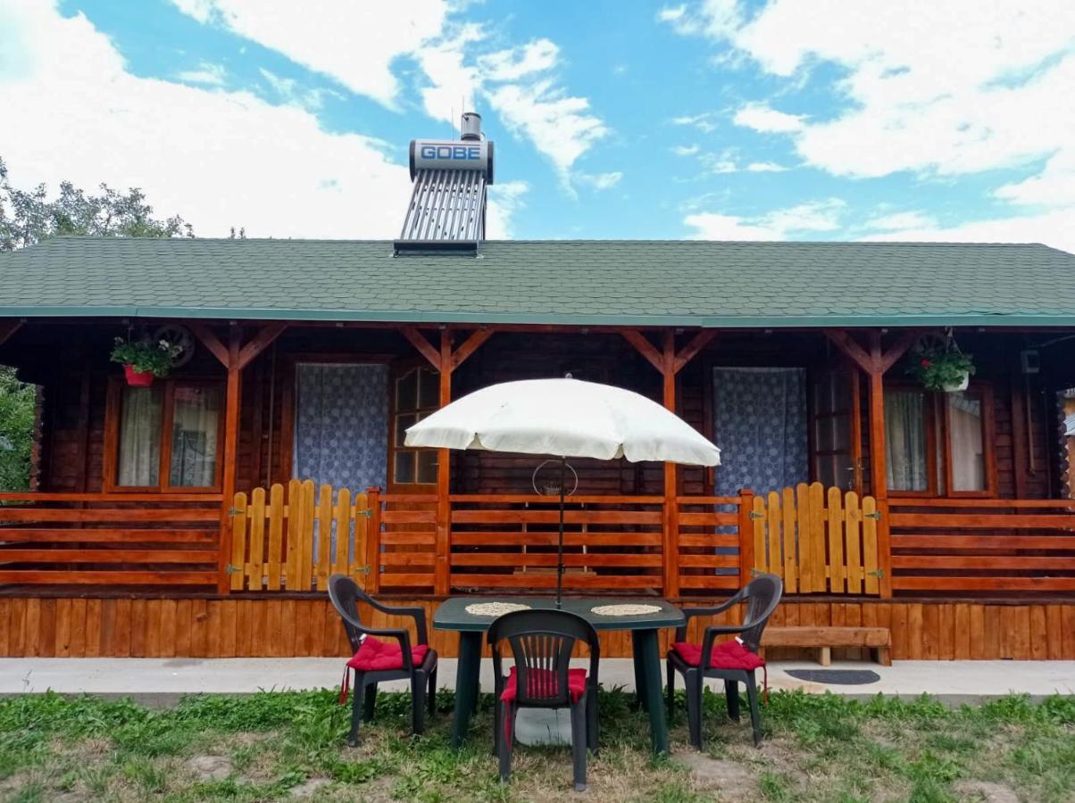 Bed and Breakfast Casa La Agapia Exterior foto