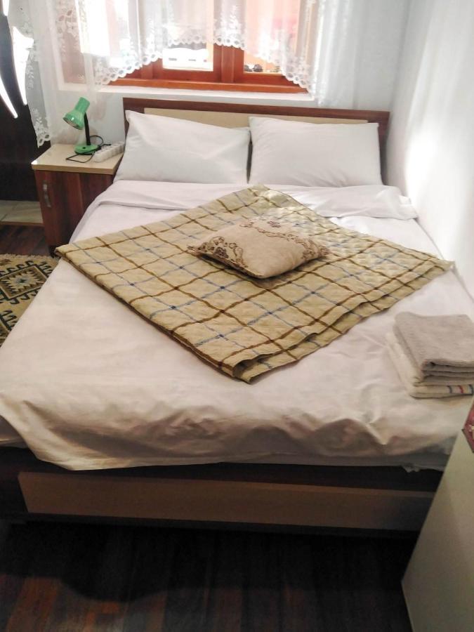 Bed and Breakfast Casa La Agapia Exterior foto
